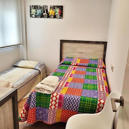 Poeta 2 Bedroom Apartment Fuengirola Eksteriør billede