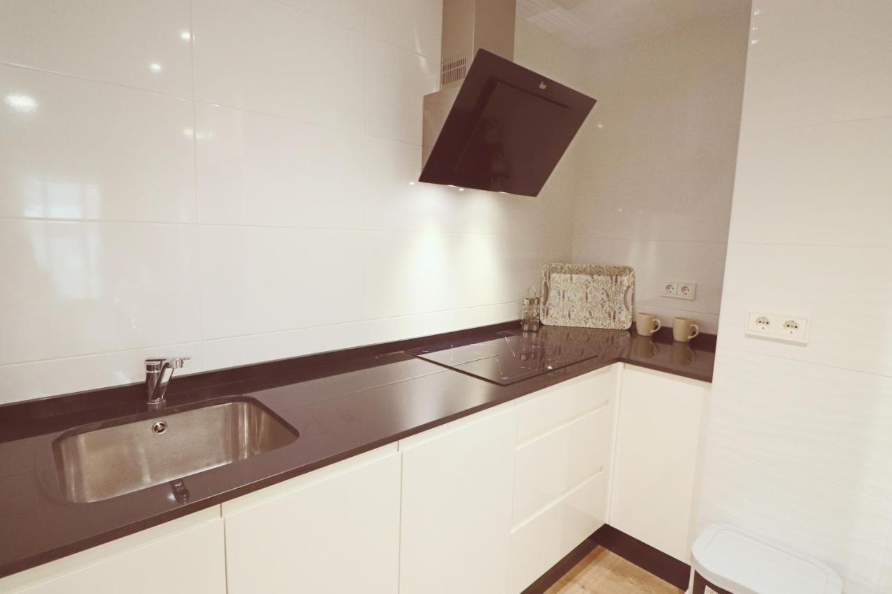 Poeta 2 Bedroom Apartment Fuengirola Eksteriør billede