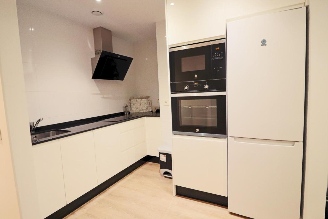 Poeta 2 Bedroom Apartment Fuengirola Eksteriør billede